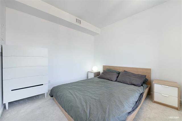 1001 89 W 2nd Ave, Vancouver West 13