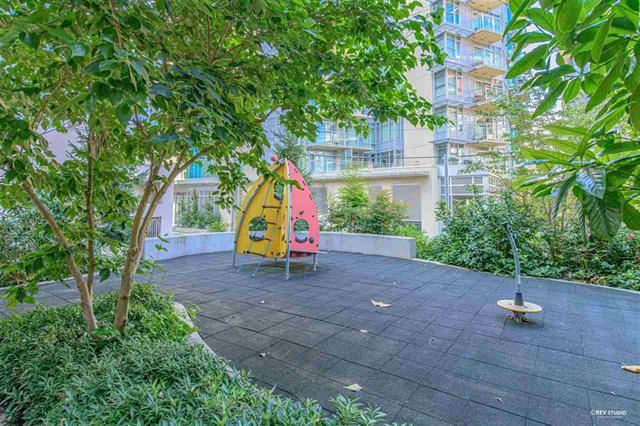 1001 89 W 2nd Ave, Vancouver West 25