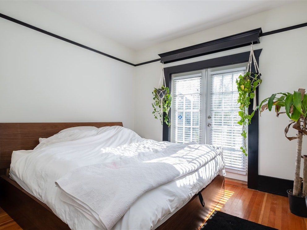 3774 Oxford St, Burnaby 12
