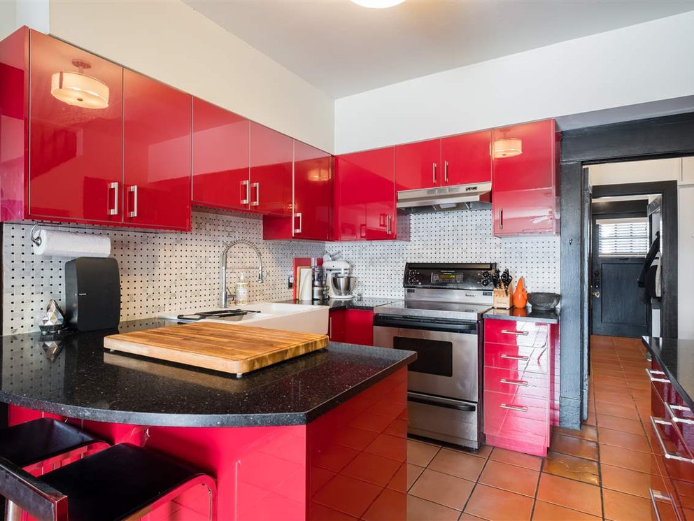 3774 Oxford St, Burnaby 16