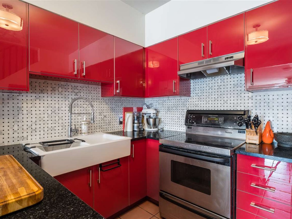 3774 Oxford St, Burnaby 6