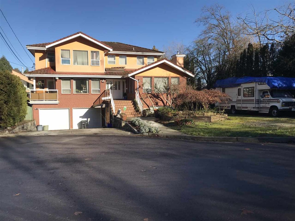 5263 Woodsworth St, Burnaby