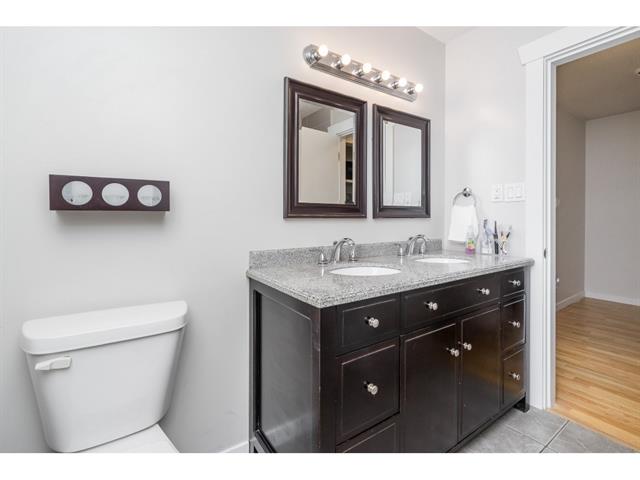 55 5850 177B St, Cloverdale 30