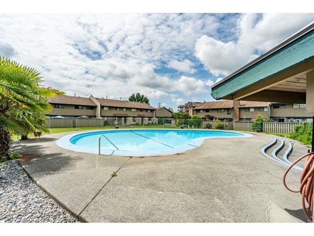 55 5850 177B St, Cloverdale 40