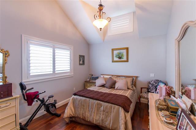 555 Carlton Ave, Burnaby 16