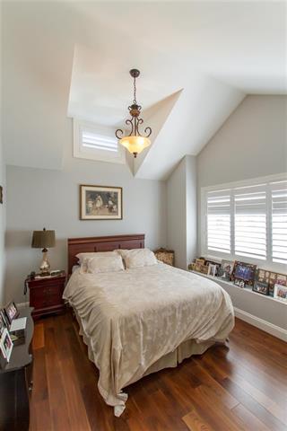 555 Carlton Ave, Burnaby 17