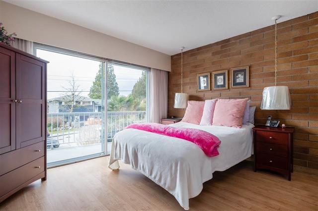 220 N Grosvenor Ave, Burnaby 16