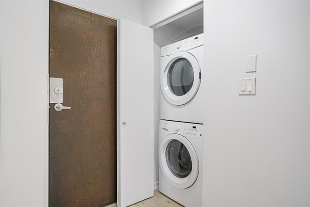 303 10707 139 St, North Surrey 21