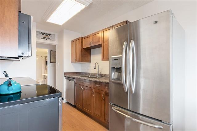 310 5340 Hastings St, Burnaby 13
