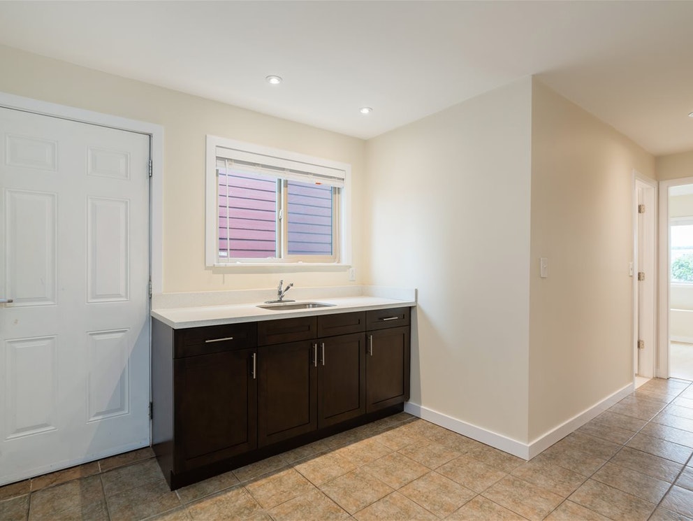 3580 Oxford St, Vancouver 13