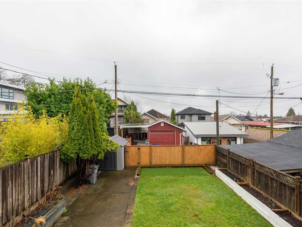 3580 Oxford St, Vancouver 5