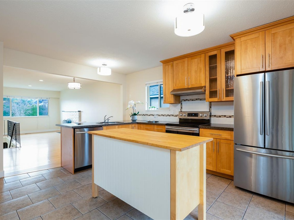3580 Oxford St, Vancouver 10