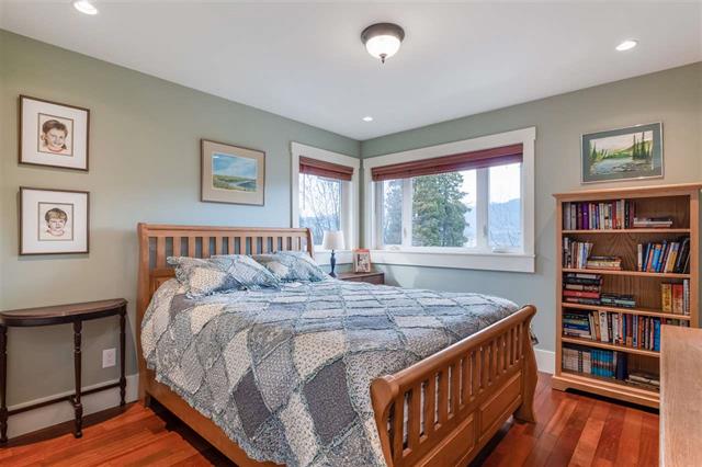 3976 Trinity St, Burnaby 28