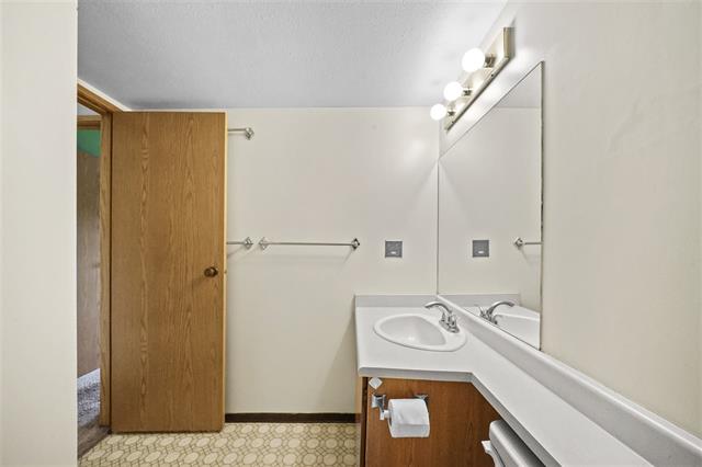 405 2328 Oxford St, Vancouver 14
