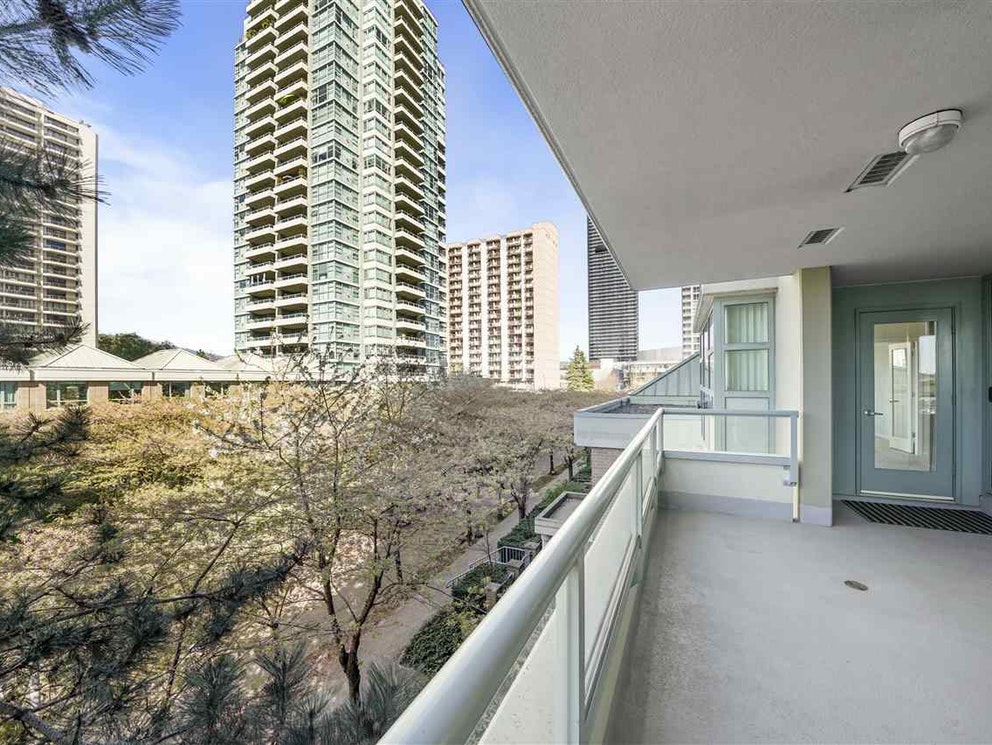 405 4398 Buchanan St, Burnaby