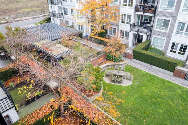 412 545 Foster Ave, Coquitlam 3