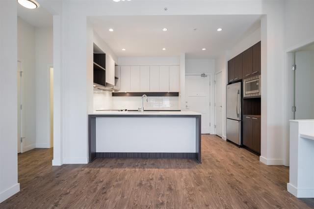 412 545 Foster Ave, Coquitlam 8
