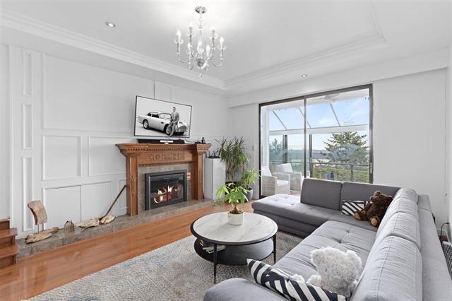 6 2206 Folkstone Way, West Vancouver 11