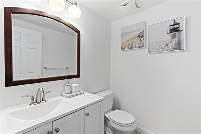 6 2206 Folkstone Way, West Vancouver 15