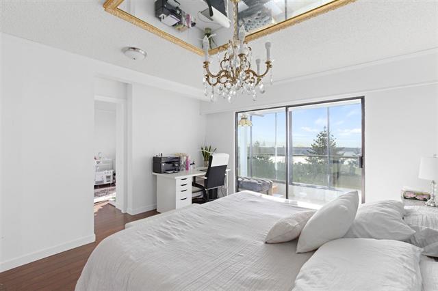 6 2206 Folkstone Way, West Vancouver 18