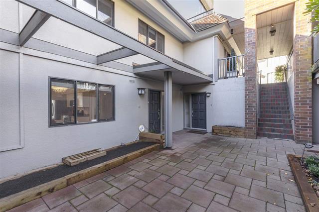 6 2206 Folkstone Way, West Vancouver 32