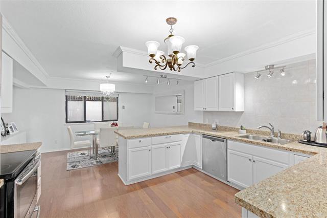 6 2206 Folkstone Way, West Vancouver 8