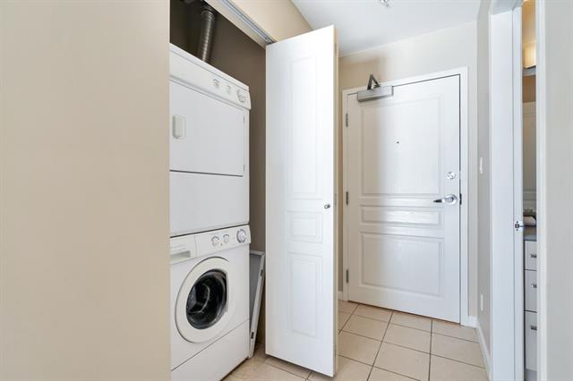 605 9288 University Crescent, Burnaby 18