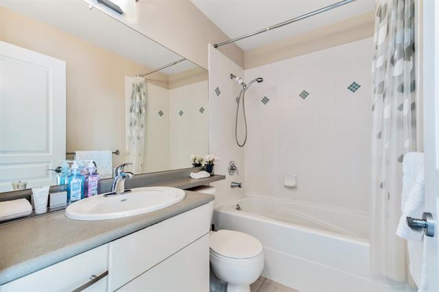 605 9288 University Crescent, Burnaby 23
