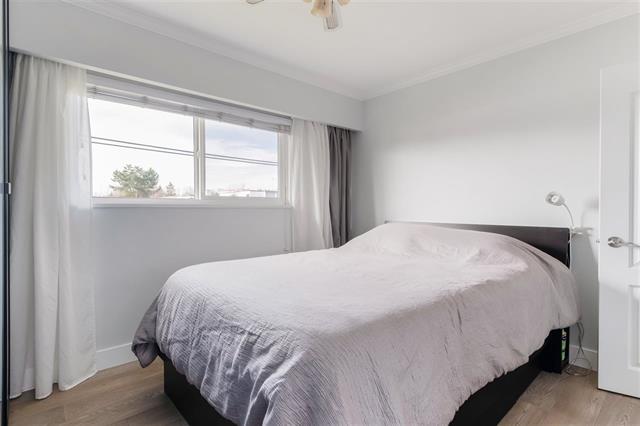880 Kensington Ave, Burnaby 14
