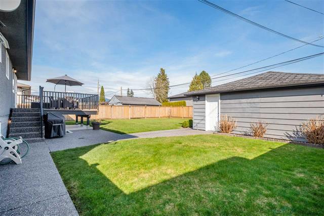 880 Kensington Ave, Burnaby 24