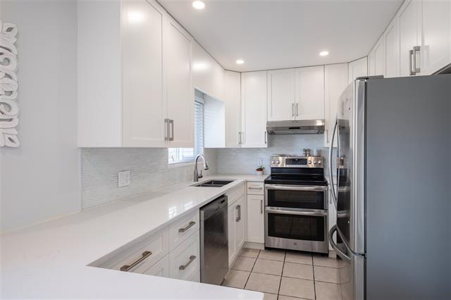 880 Kensington Ave, Burnaby 9
