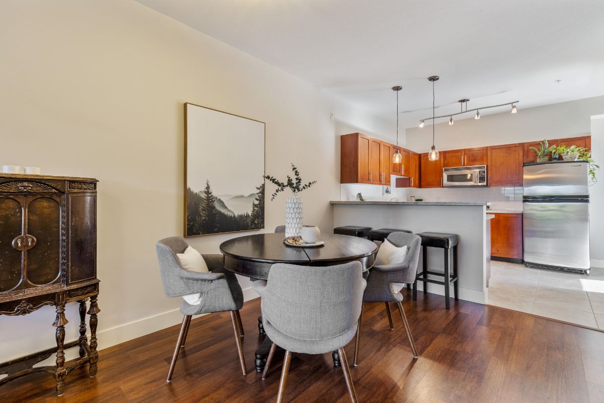 107 4438 Albert St, Burnaby North 11