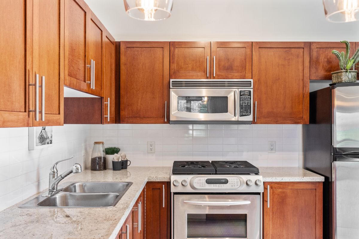 107 4438 Albert St, Burnaby North 14