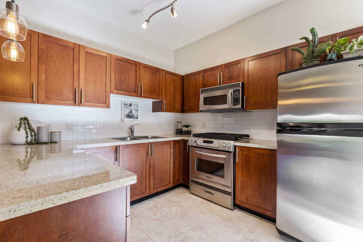 107 4438 Albert St, Burnaby North 16