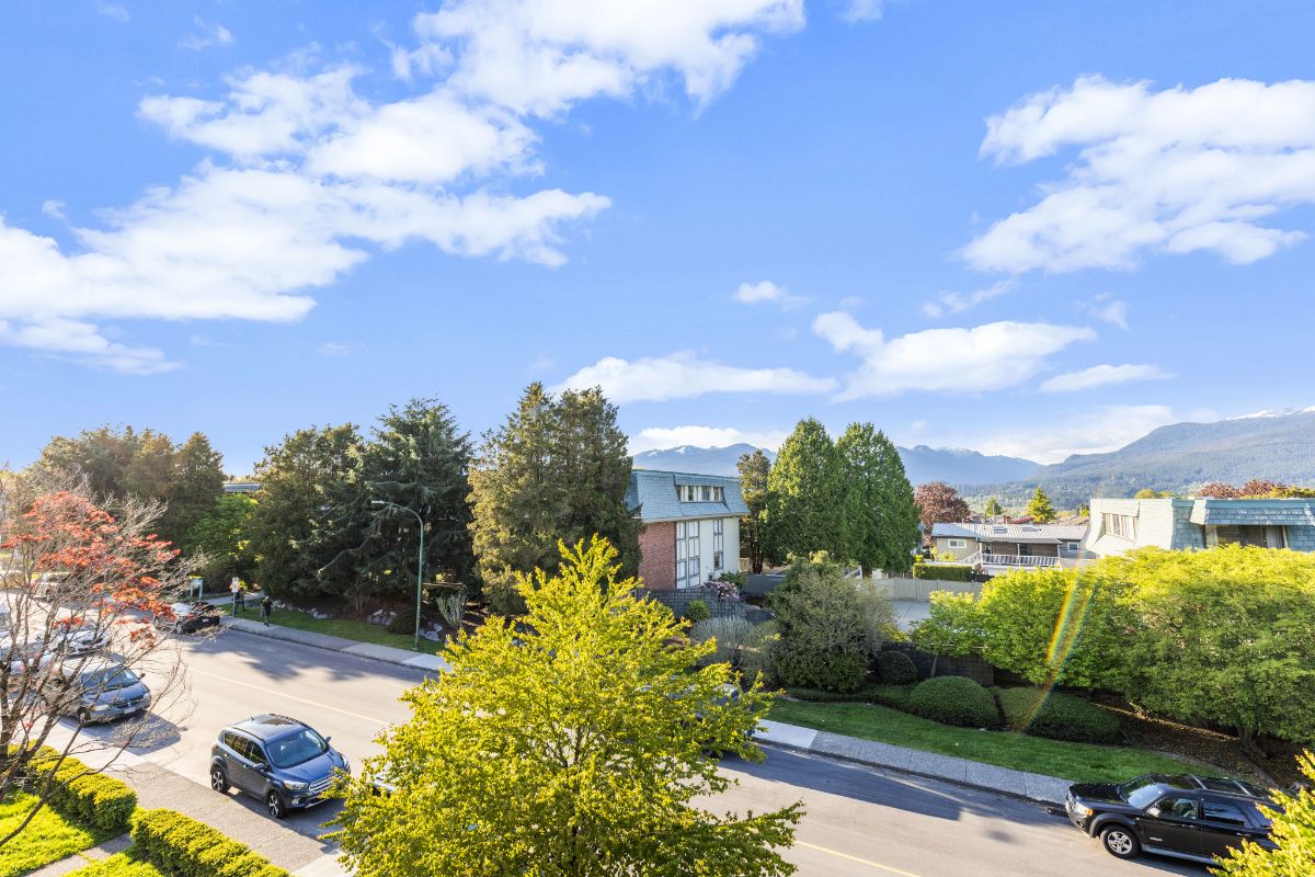 107 4438 Albert St, Burnaby North 23