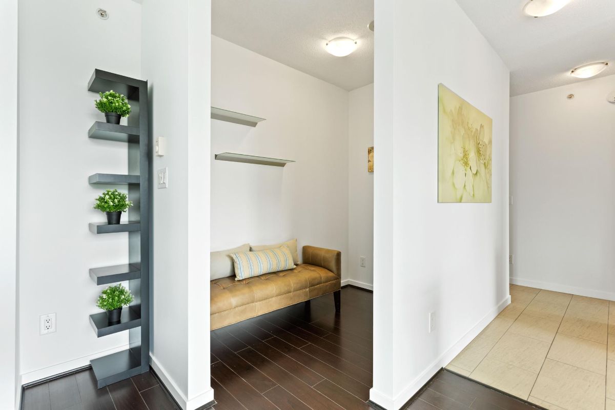 1202 480 Robson Street, Vancouver West 24