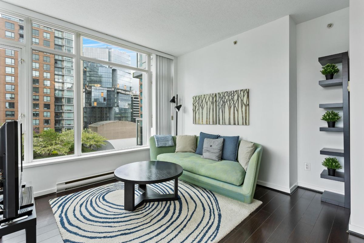 1202 480 Robson Street, Vancouver West 25