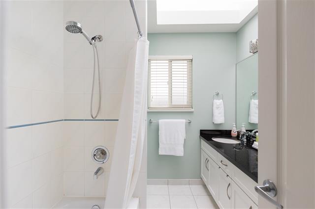 3876 Georgia St, Burnaby North 24