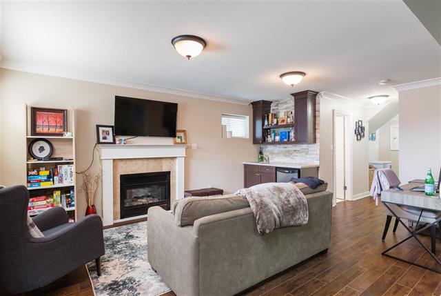 3876 Georgia St, Burnaby North 27