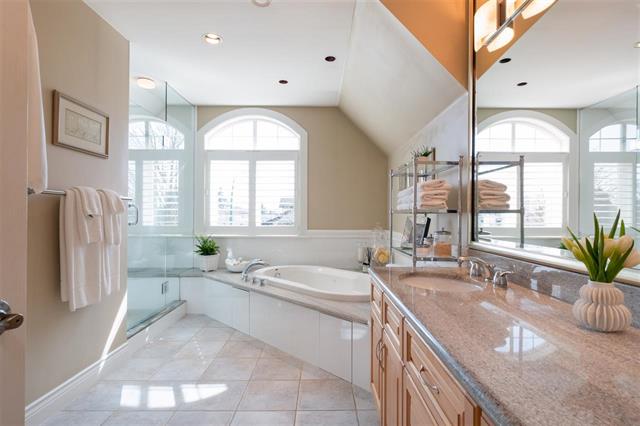 4005 Triumph Street, Burnaby 14