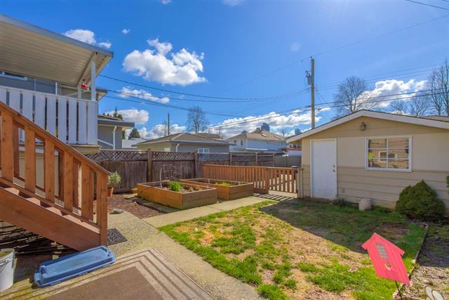 4220 Parker Street, Burnaby 4