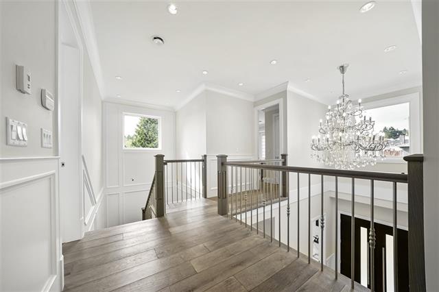 5328 Springdale Court, Burnaby North 16