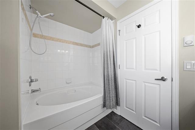 63 7501 Cumbeland St, Burnaby East 13