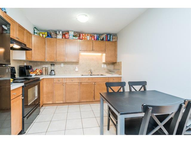 6662 6664 Winch St, Burnaby North 21