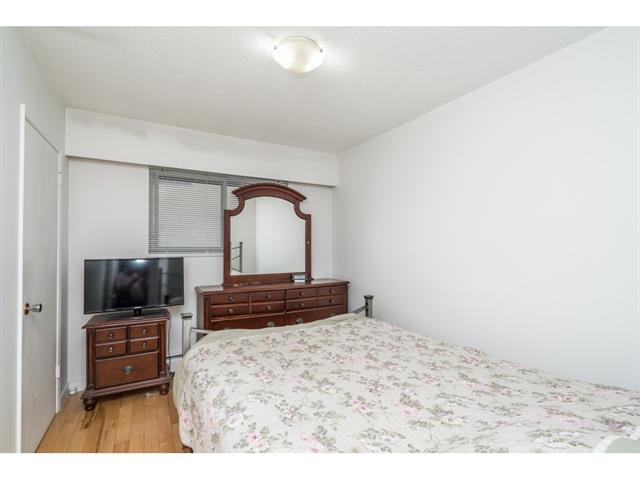 6662 6664 Winch St, Burnaby North 32