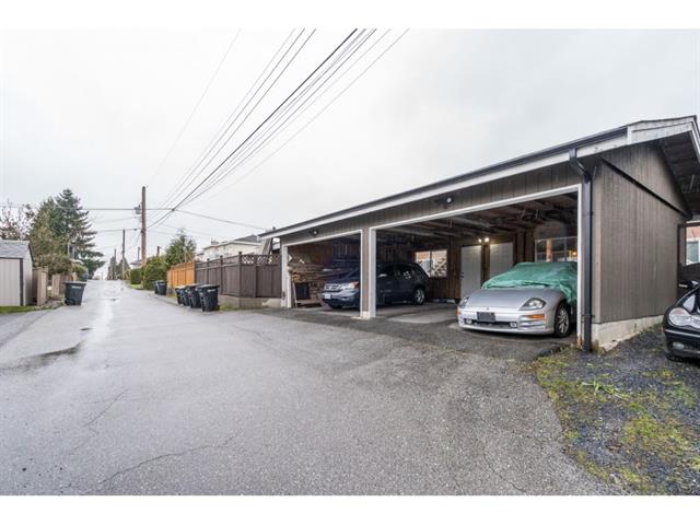 6662 6664 Winch St, Burnaby North 6