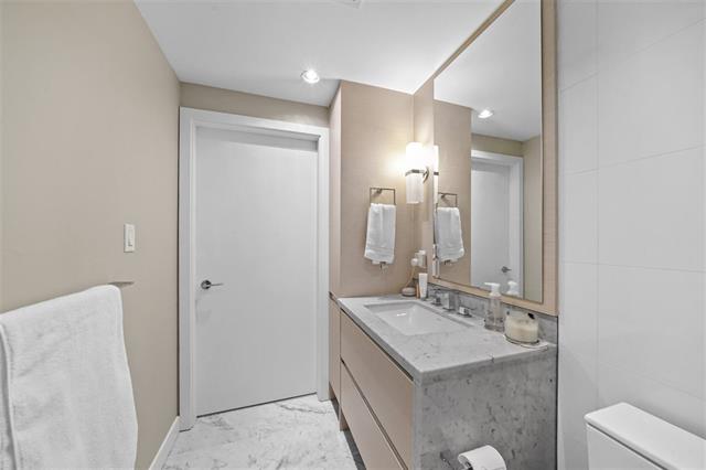 201 4539 Cambie St, Vancouver West 16