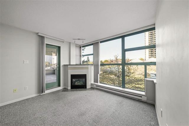 405 4398 Buchanan Street, Burnaby North 4