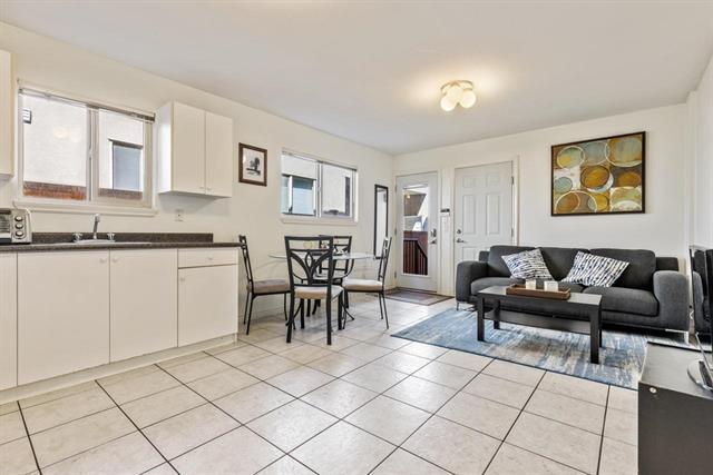 4407 Oxford Street, Burnaby North 22