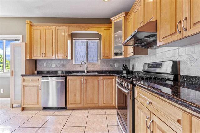 4407 Oxford Street, Burnaby North 9